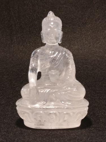 Buddha aus Bergkristall